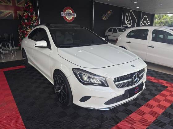MERCEDES-BENZ CLA 200 1.6 URBAN 16V FLEX 4P AUTOMÁTICO
